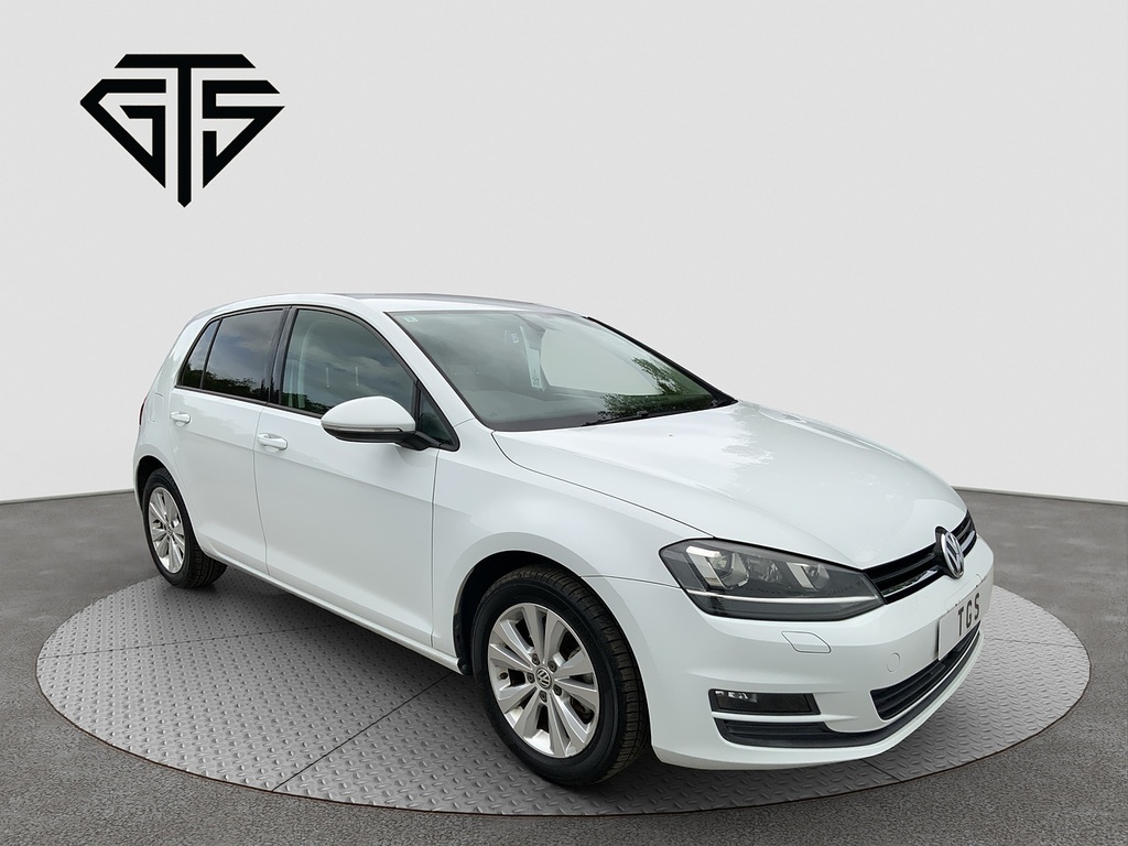 Volkswagen Golf Tsi Comfortline Bluemotiontechnology White