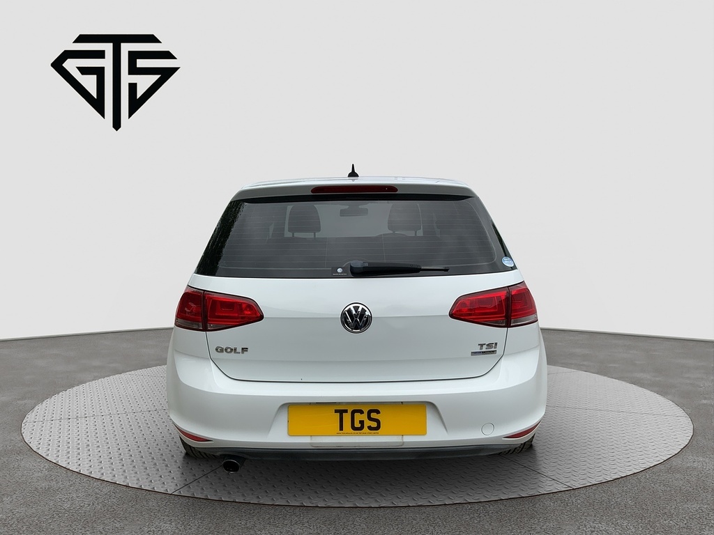 Volkswagen Golf Tsi Comfortline Bluemotiontechnology White #4