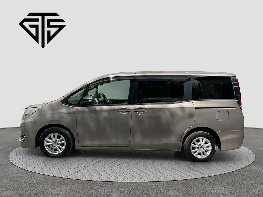Toyota Noah Hybrid G Brown #6