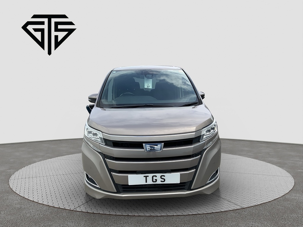 Toyota Noah Voxy Hybrid Zwr80 Silver #8