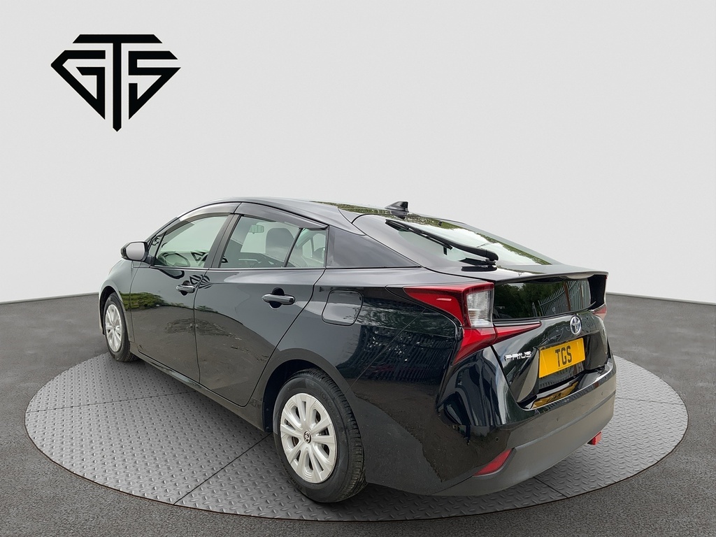 Toyota Prius S Black #5