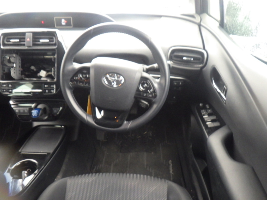 Toyota Prius A Beige #6