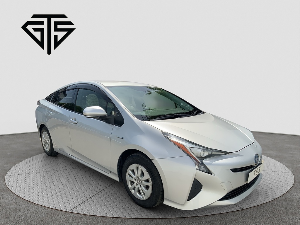 Toyota Prius S Silver