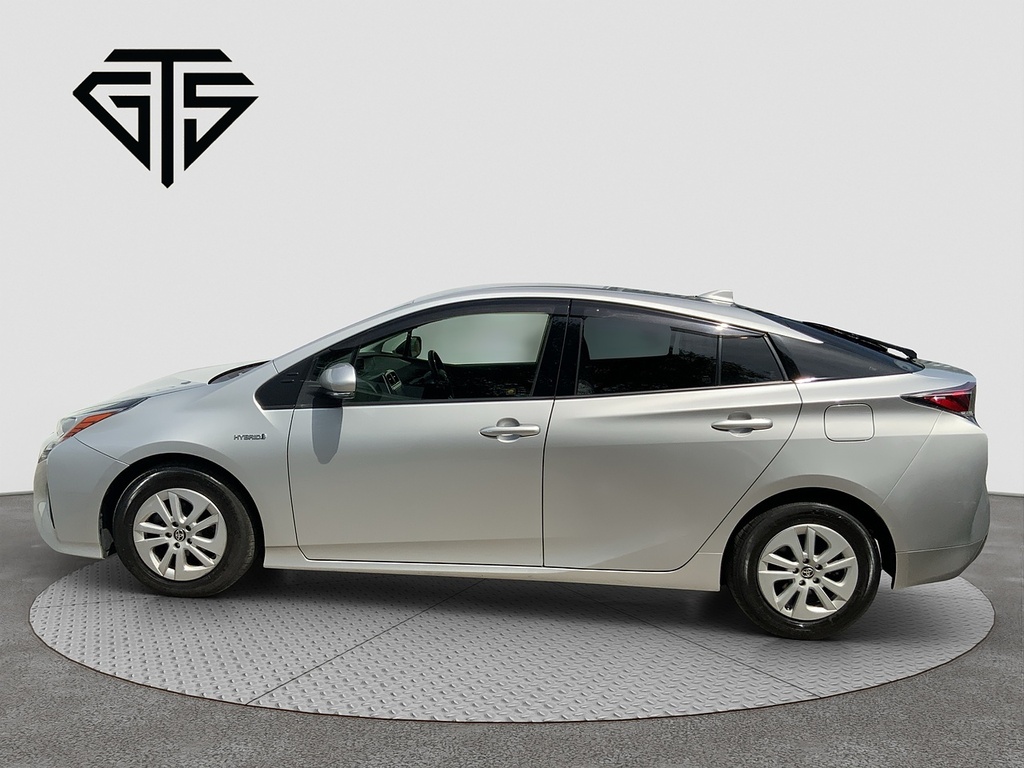 Toyota Prius S Silver #6