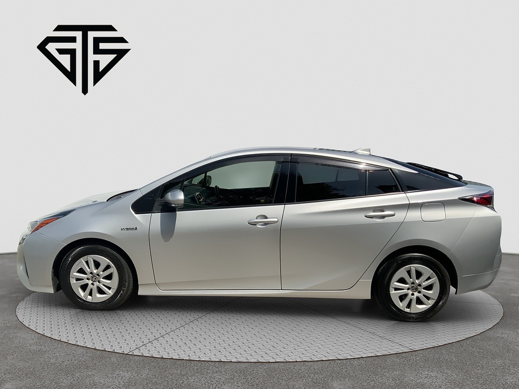 Toyota Prius S Silver #6