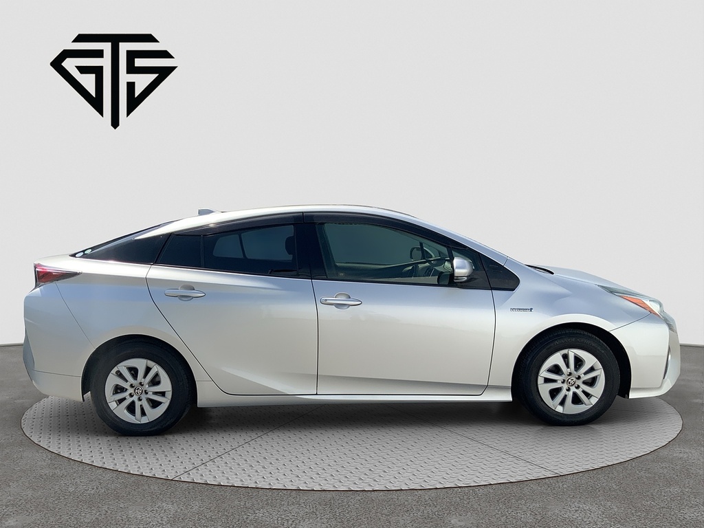 Toyota Prius S Silver #2
