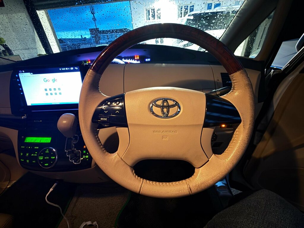 Toyota Estima Mpv Black #18