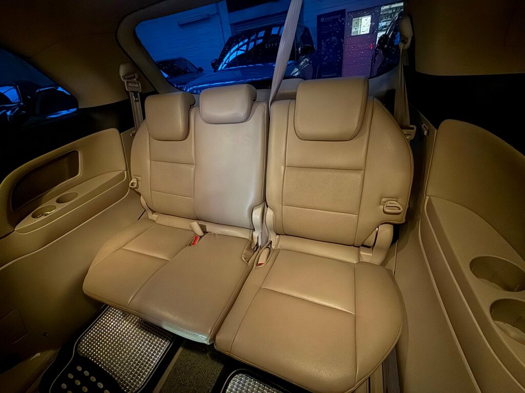 Toyota Estima Mpv Black #11