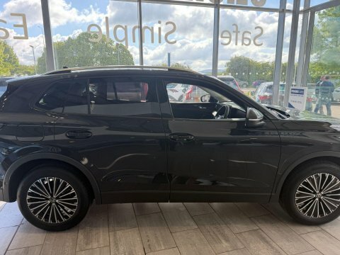 Volkswagen Tiguan 1.5 Etsi Mhev PF75NFH  #5