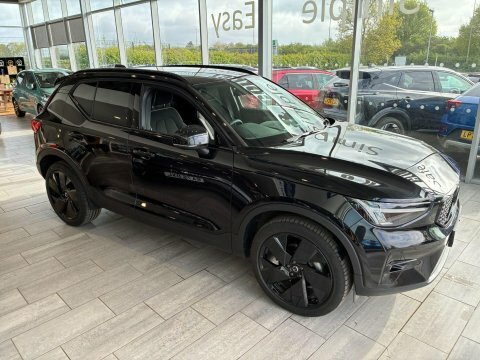Volvo XC40 2.0 B4 Mhev WF75DVY  #4