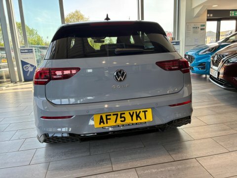 Volkswagen Golf 1.5 Etsi Mhev AF75YKT #5