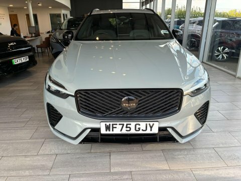 Volvo XC60 2.0 B5 Mhev WF75GJY #2