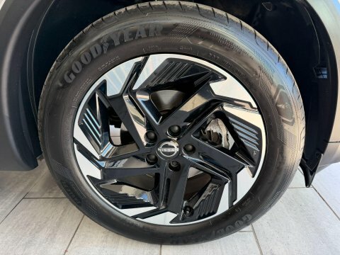 Nissan Qashqai 1.3 Dig-t Mhev YH75MWX  #4