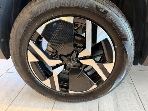 Peugeot 2008 1.2 Puretech Gt FE25GJU  #5