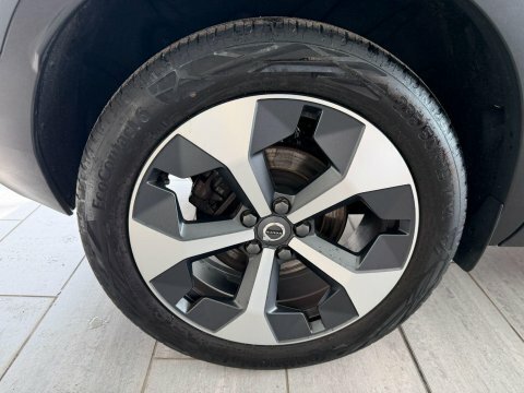 Volvo XC40 2.0 B4 Mhev DU75ZWX #5