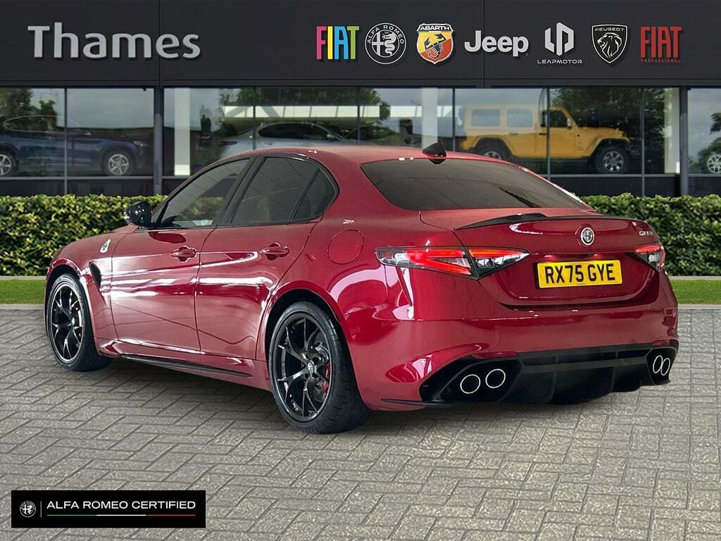 Alfa Romeo Giulia 2.9 2.9 V6 Bi-turbo Quadrifoglio Saloon RE26MWO Red #5
