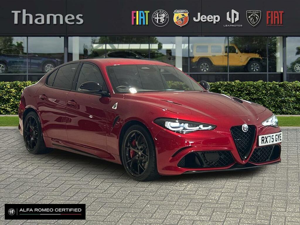 Alfa Romeo Giulia 2.9 2.9 V6 Bi-turbo Quadrifoglio Saloon Red