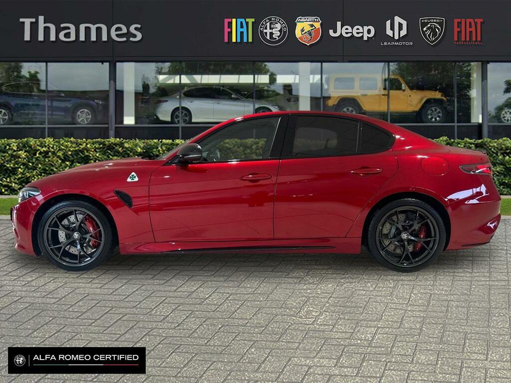 Alfa Romeo Giulia 2.9 2.9 V6 Bi-turbo Quadrifoglio Saloon RE26MWO Red #6