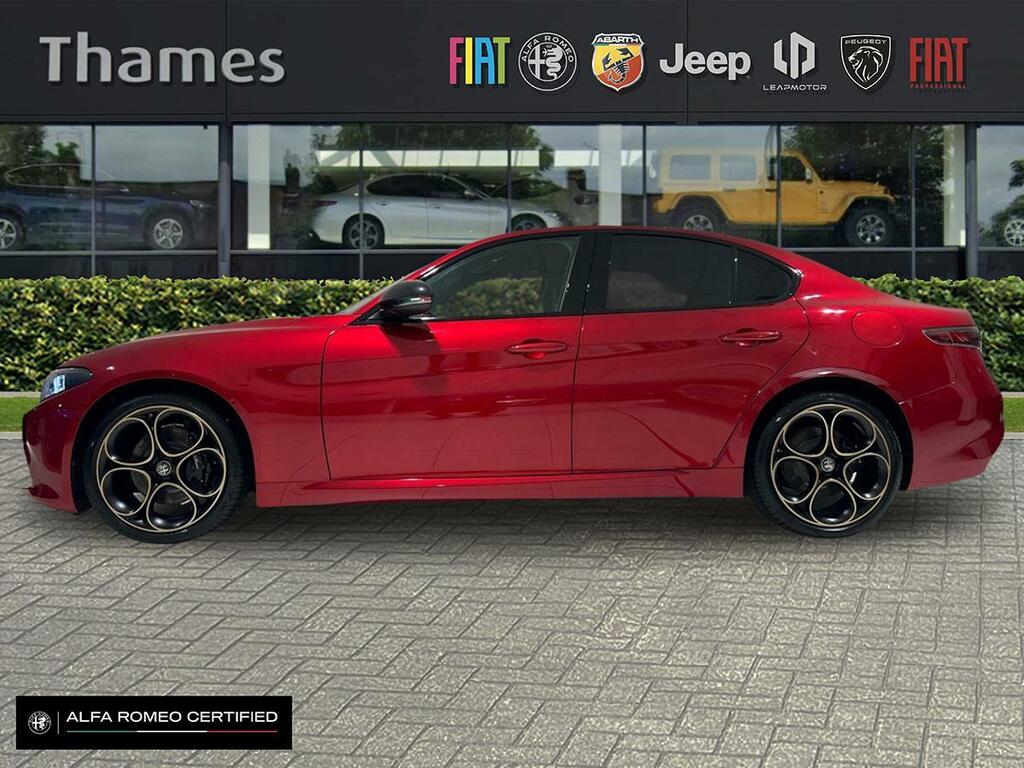 Alfa Romeo Giulia 2 2.0T Intensa Saloon Euro 6 Ss RX26GHD Red #6