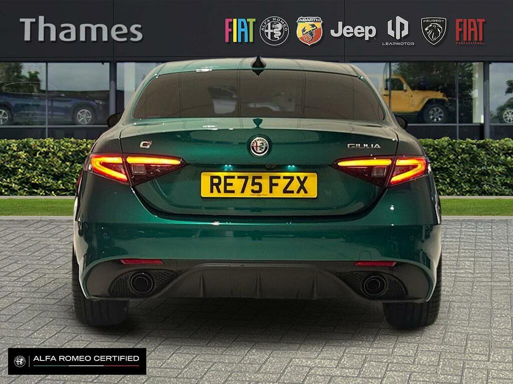 Alfa Romeo Giulia 2 2.0T Intensa Saloon Euro 6 Ss RE75FZX Green #4