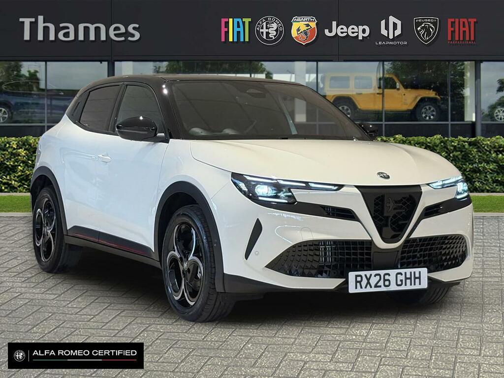 Alfa Romeo Junior 1.2 1.2 Mhev Ibrida Suv Hybrid E-dct Eu Black
