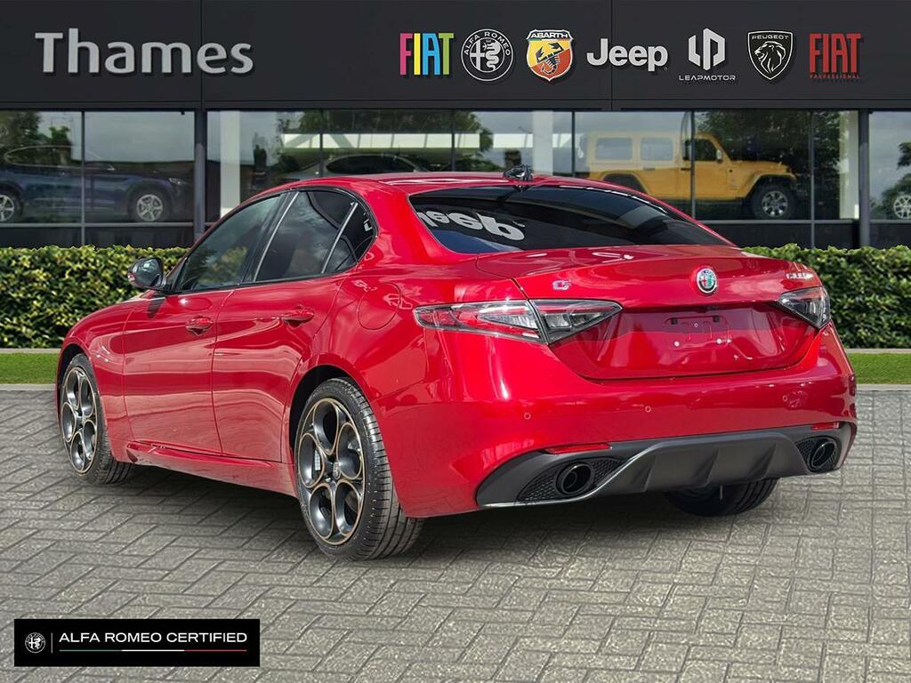 Alfa Romeo Giulia 2 2.0T Intensa Euro 6 Ss RX26GHB Red #5