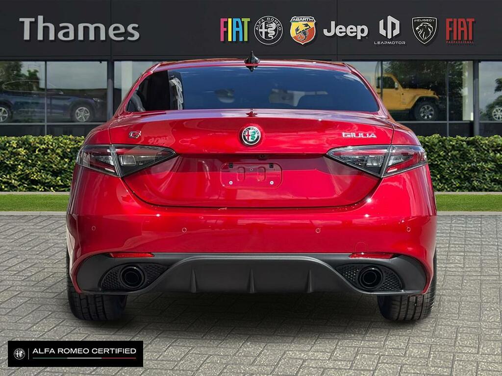 Alfa Romeo Giulia 2 2.0T Intensa Euro 6 Ss RX26GHB Red #4
