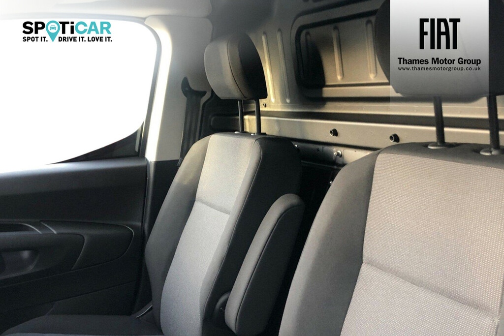 Fiat Doblo 50Kwh Swb 11Kw Obc White #5