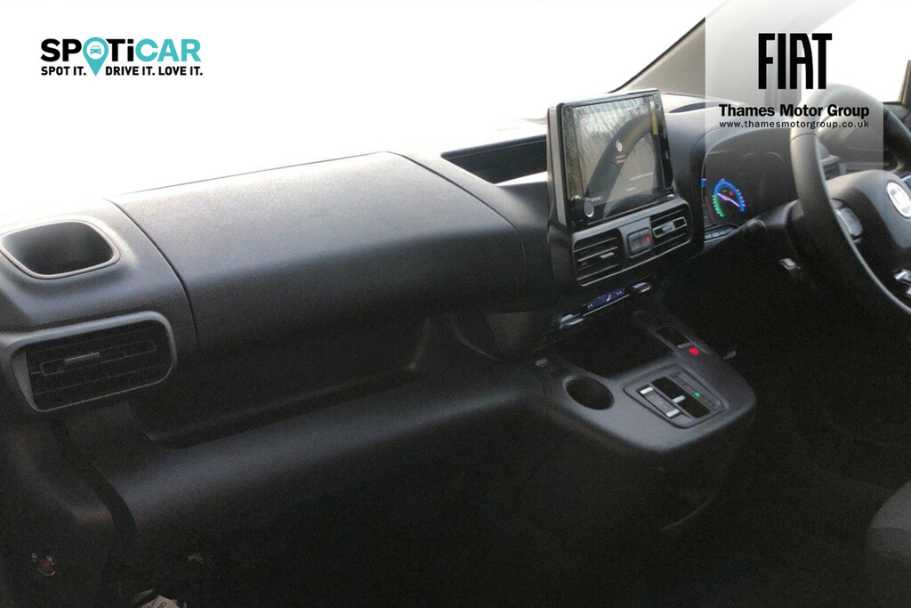 Fiat Doblo 50Kwh Swb 11Kw Obc White #6