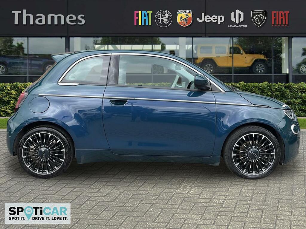 Fiat 500E 42Kwh La Prima RE22BKZ Green #2