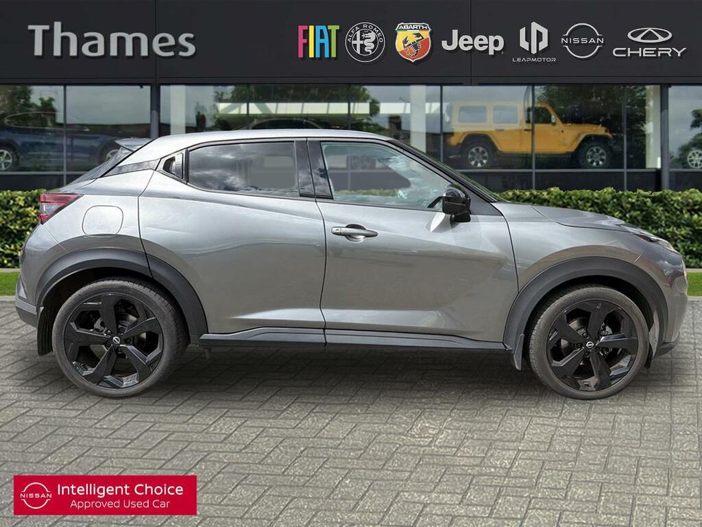 Nissan Juke 1.6 1.6 Tekna Euro 6 GL25ZJJ Grey #2