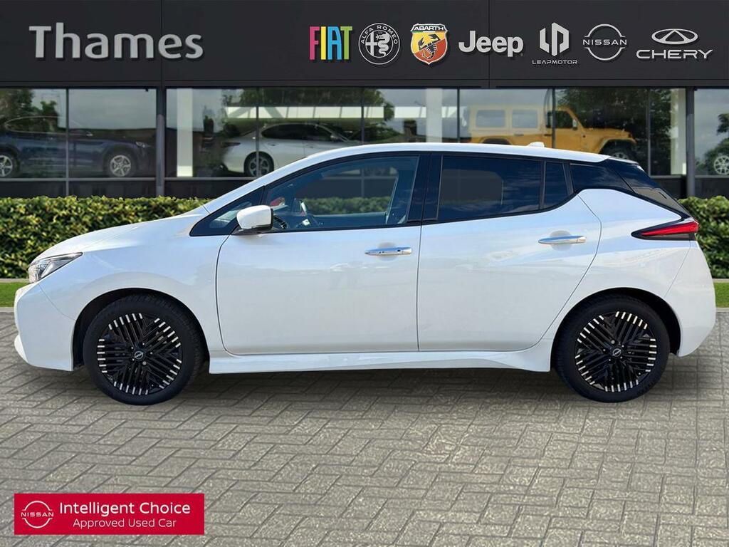 Nissan Leaf 39Kwh N-connecta VN23JYS White #6
