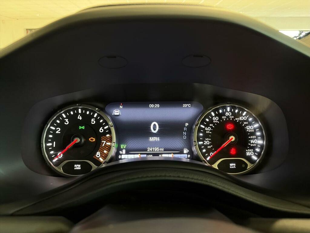 Jeep Renegade Limited Red #21