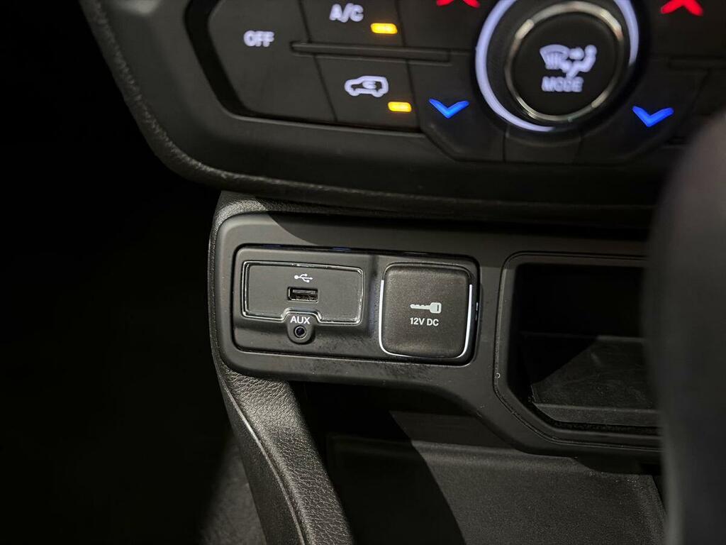 Jeep Renegade Limited Red #28