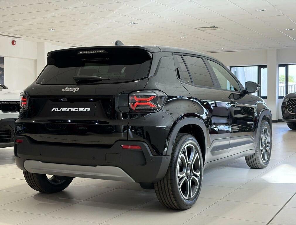 Jeep Avenger 54Kwh Summit Suv 156 Ps RX26GKD Black #6