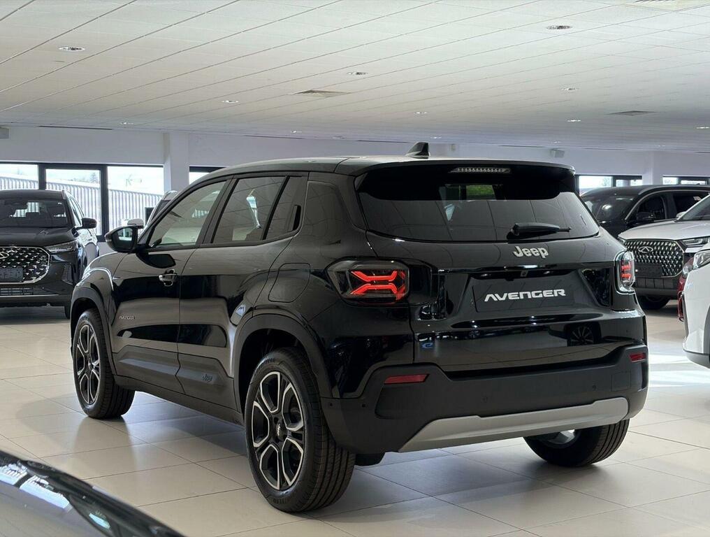 Jeep Avenger 54Kwh Summit Suv 156 Ps RX26GKD Black #4