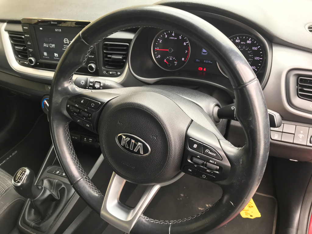 Kia Stonic 1.4 2 Suv Euro 6 Ss 98 Bhp SJ69MVY Red #4