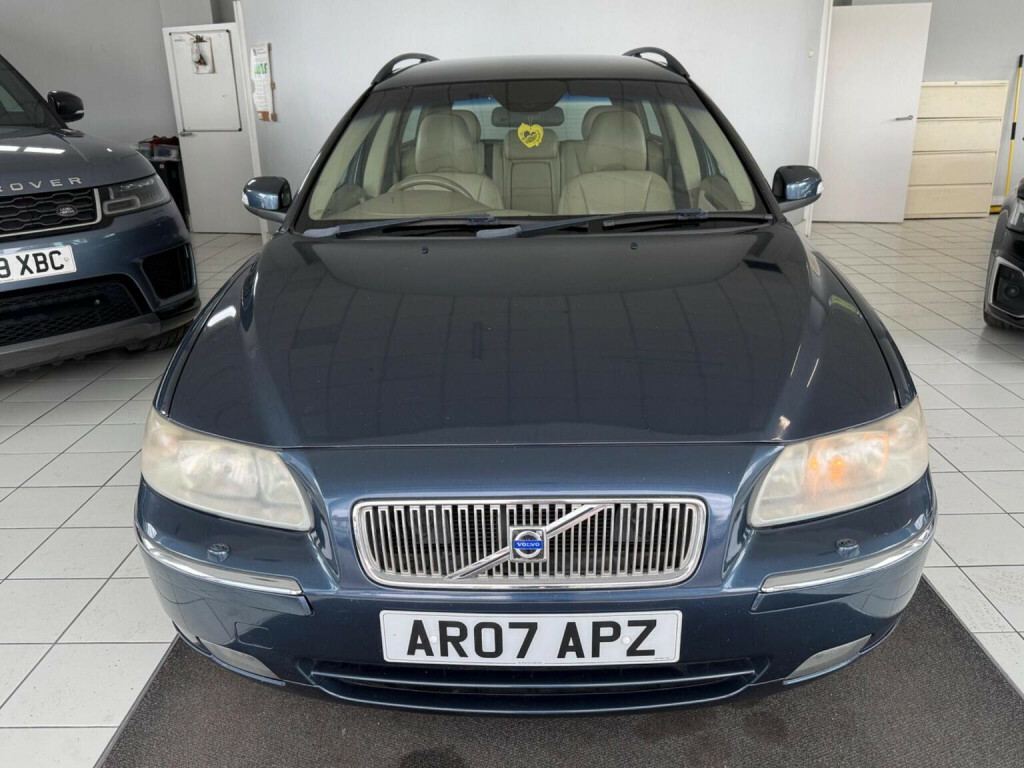 Volvo V70 2.4 D5 Se Lux Silver #23