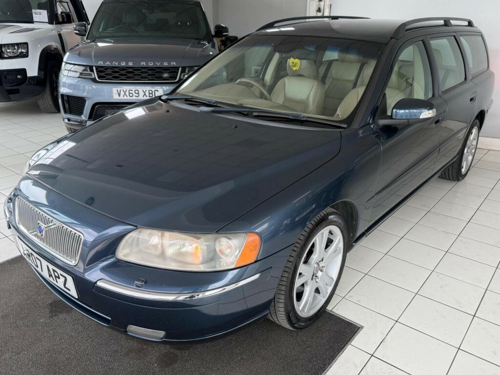 Volvo V70 2.4 D5 Se Lux Silver #24