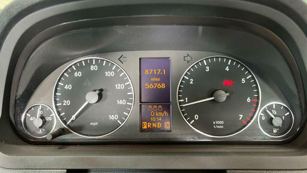Mercedes-Benz A Class A150 Classic Red #6