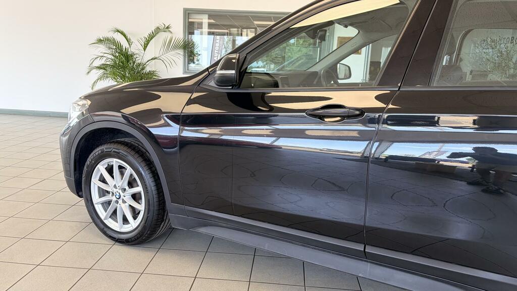 BMW X1 1.5 18I Gpf Se Suv Sdrive Euro 6 Black #3