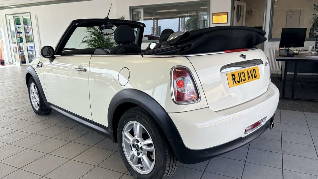 Mini Convertible 1.6 One Convertible Euro 6 98 P White #4