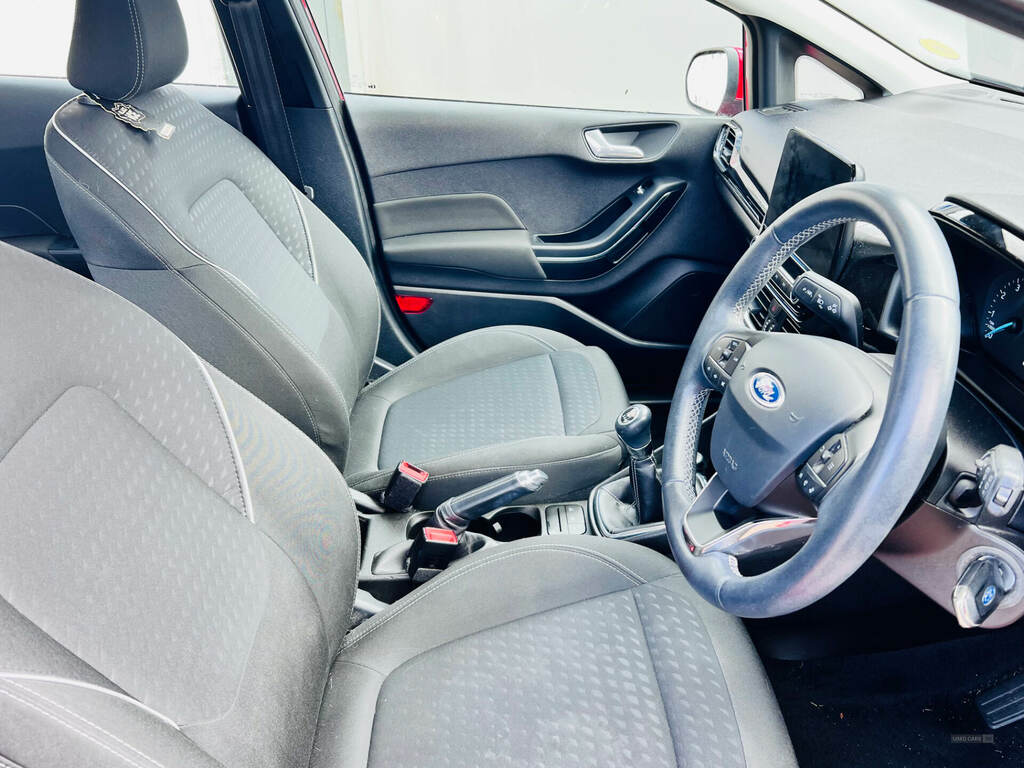 Ford Fiesta 1.1 Zetec KGZ9304 Red #6