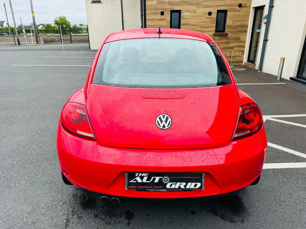 Volkswagen Beetle 2.0 Tdi Design Red #3