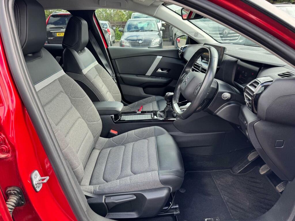 Citroen C4 1.2 Puretech Shine Euro 6 Ss 202171 OY71SXC Red #3