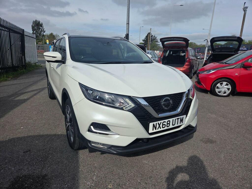 Nissan Qashqai 1.5 Dci N-connecta Euro 6 Ss NX68UTM White