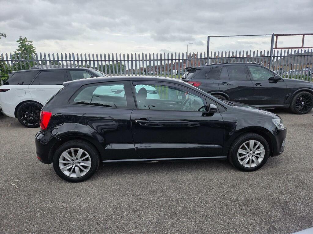 Volkswagen Polo 1.4 Tdi Bluemotion Tech Se Euro 6 Ss ST64JJF Black #2