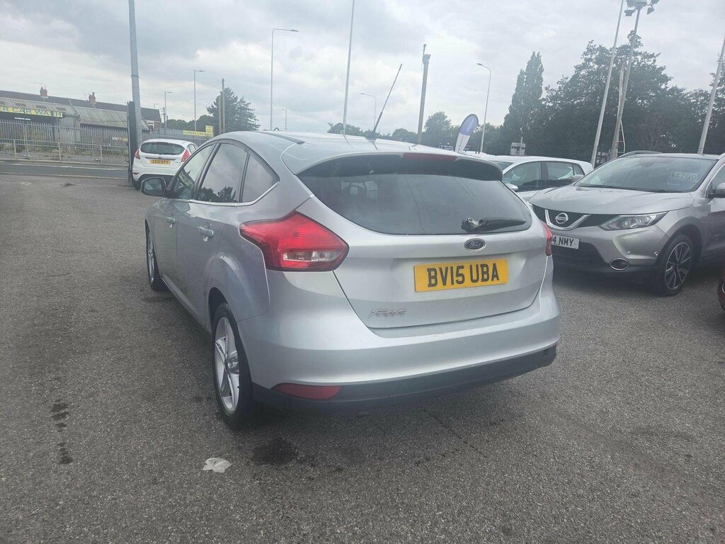 Ford Focus 1.6 Tdci Zetec Euro 5 Ss BV15UBA Silver #4