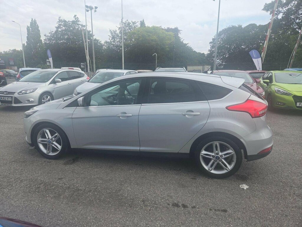 Ford Focus 1.6 Tdci Zetec Euro 5 Ss BV15UBA Silver #5