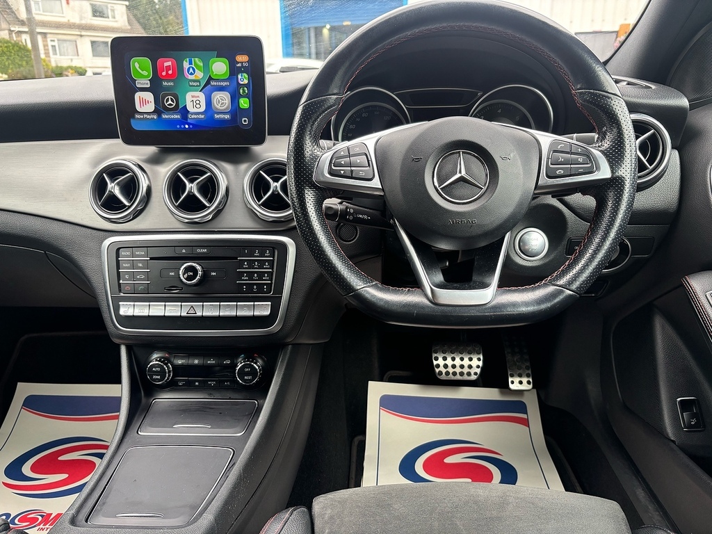 Mercedes-Benz GLA Class Gla200d Amg Line Suv 2.1 YA68DHF Black #6